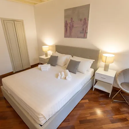 Piazza Navona Classy & Large Apartment Rome Exterior photo