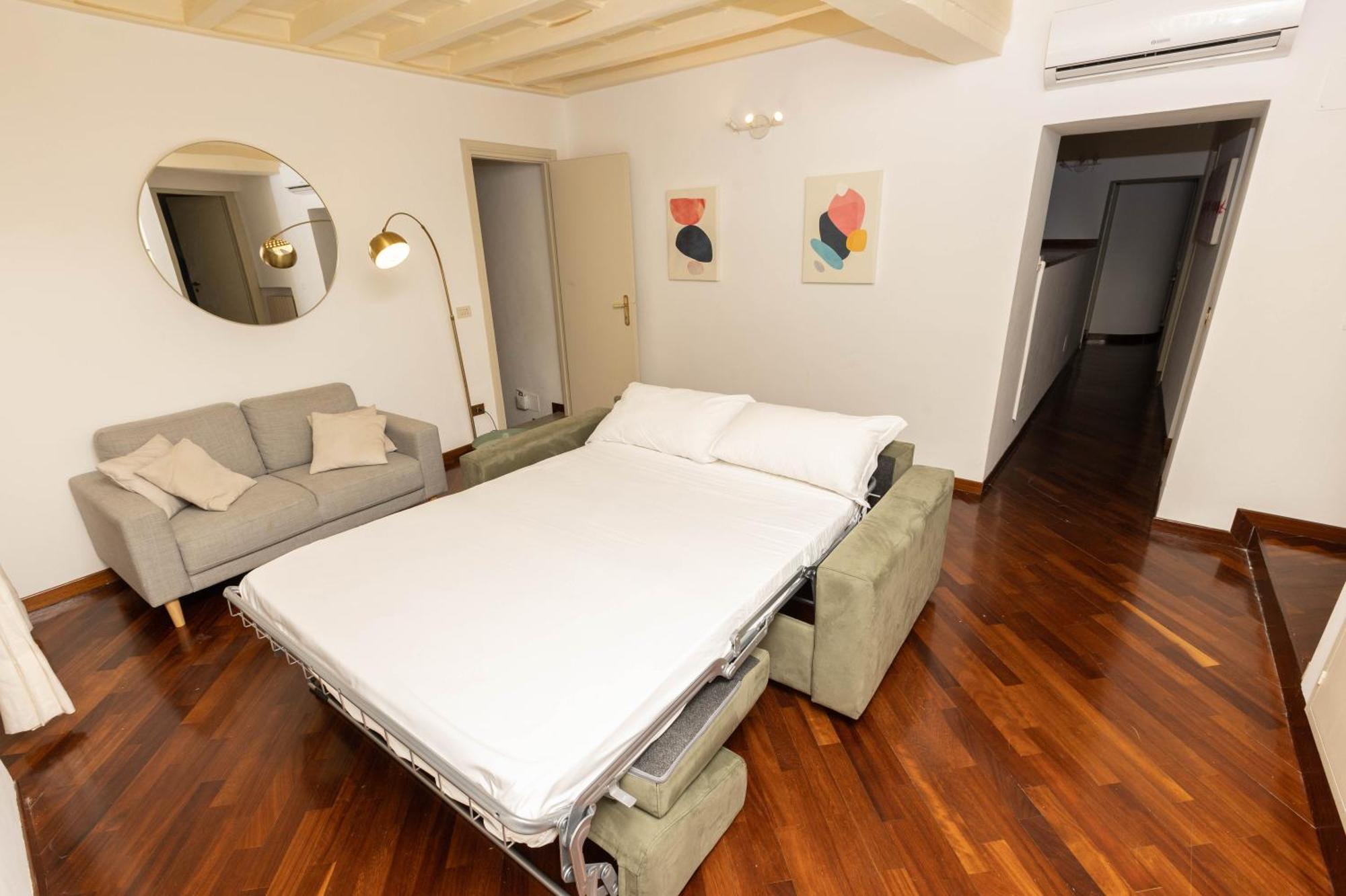 Piazza Navona Classy & Large Appartement